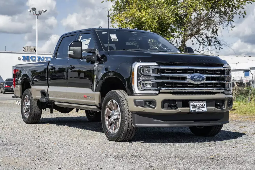 2026 Ford F-350 King Ranch photo 1