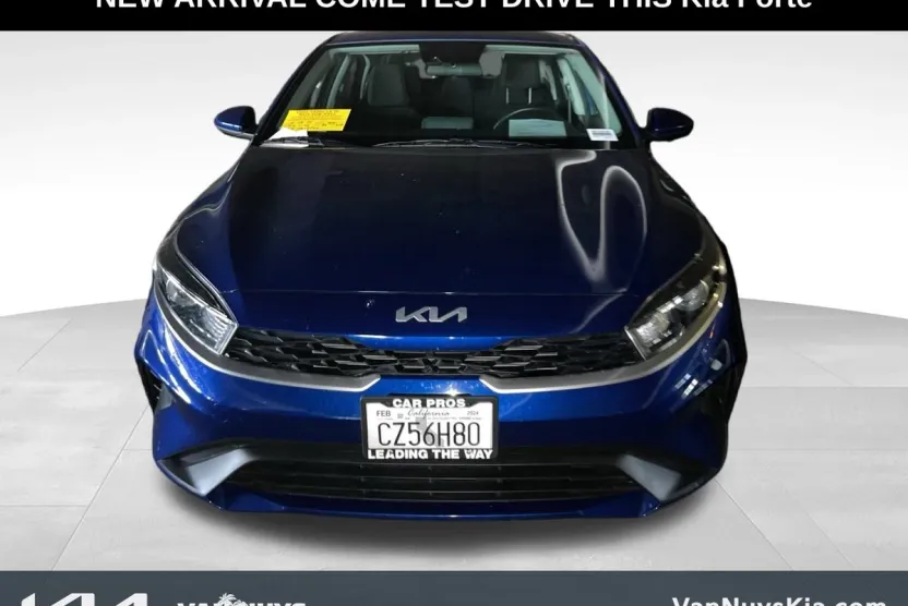 2024 Kia Forte LXS photo 1
