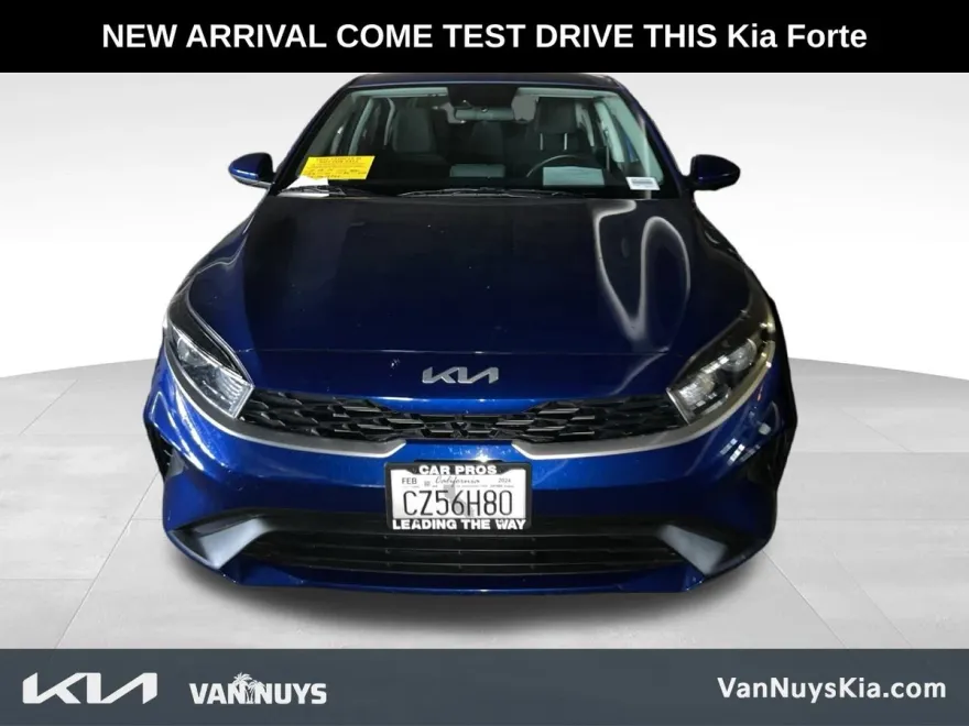 2024 Kia Forte LXS photo 1