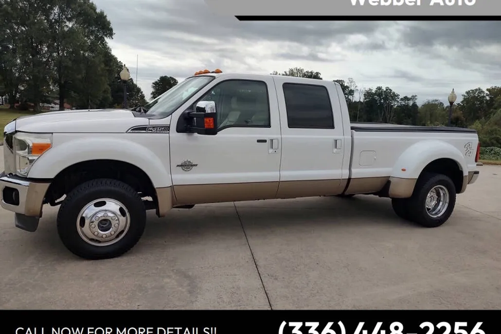 2011 Ford F-450 Lariat photo 1