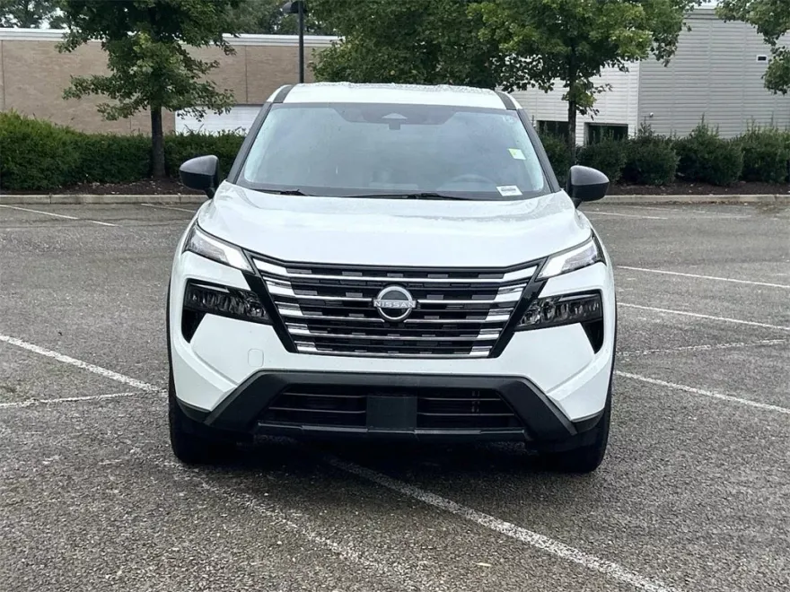 2025 Nissan Rogue S photo 1
