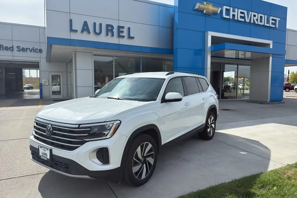 2024 Volkswagen Atlas SE Technology photo 1