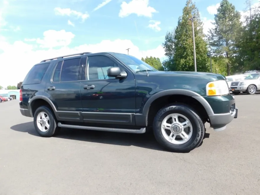 2003 Ford Explorer XLT Sport photo 1