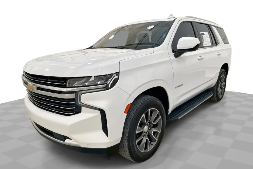 2022 Chevrolet Tahoe LT photo 1