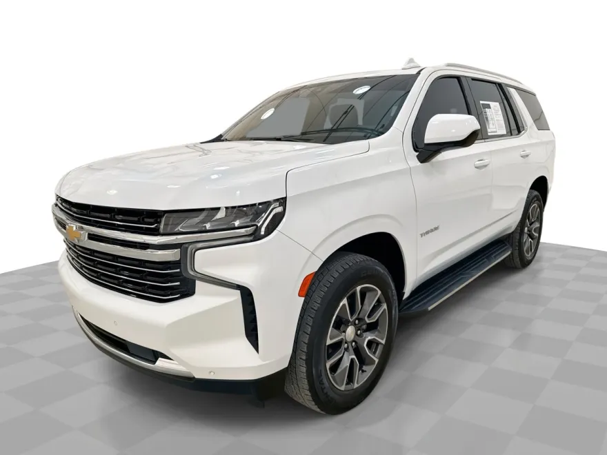 2022 Chevrolet Tahoe LT photo 1