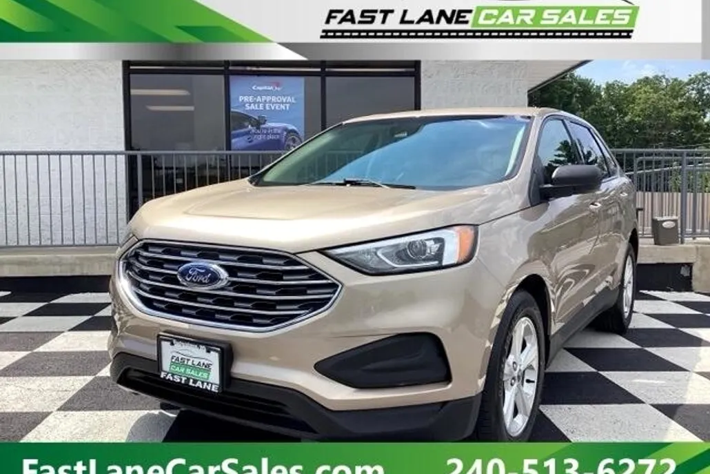 2020 Ford Edge SE photo 1