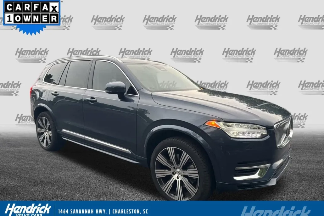2025 Volvo XC90 Plus photo 1