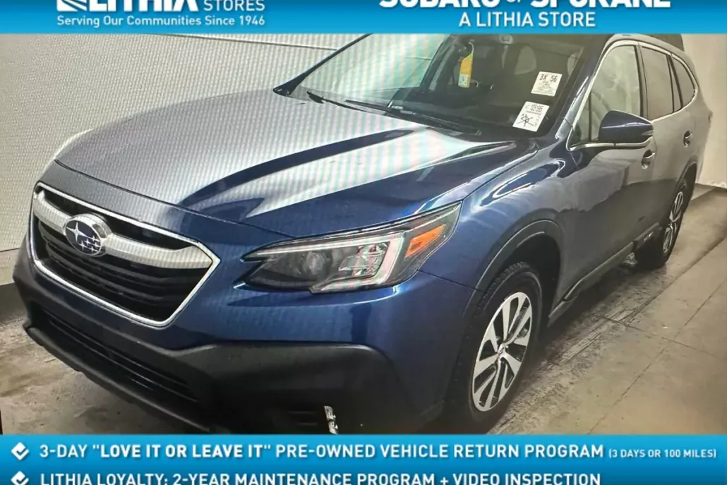 2020 Subaru Outback Premium photo 1