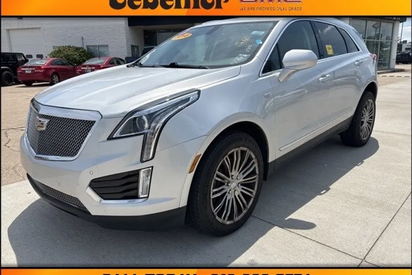 2018 Cadillac XT5 Luxury photo 1