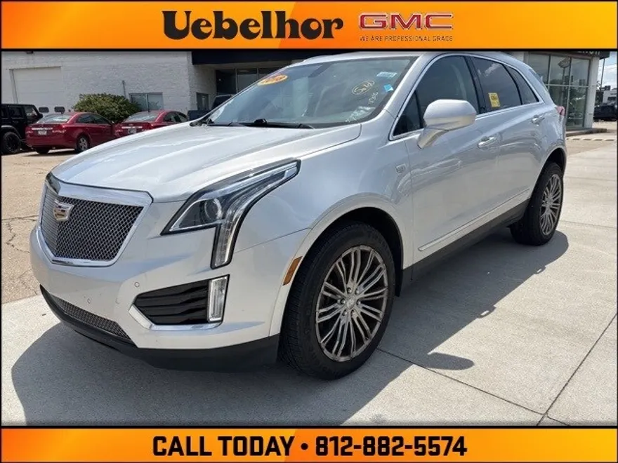 2018 Cadillac XT5 Luxury photo 1