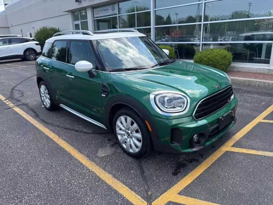 2021 Mini Countryman ALL4 Oxford Edition photo 1