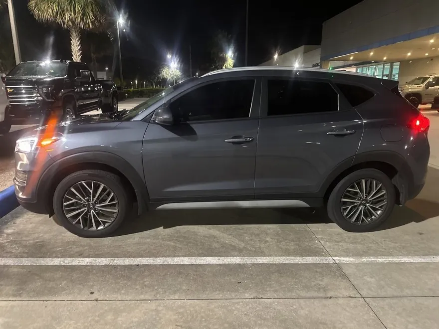 2021 Hyundai Tucson SEL photo 1