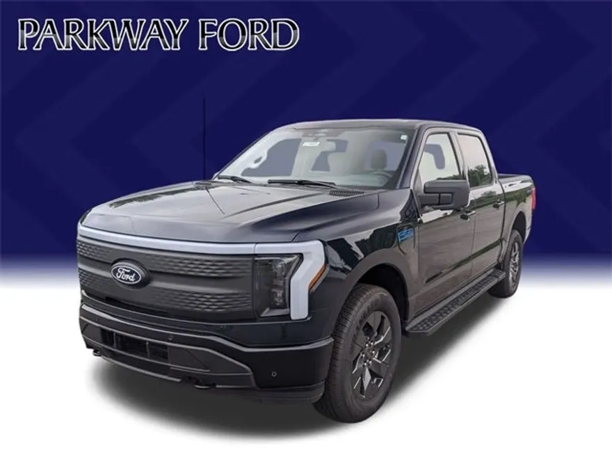 2025 Ford F-150 Lightning photo 1