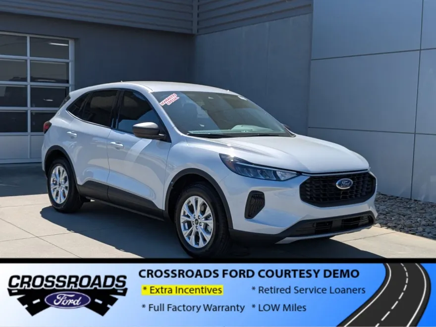 2025 Ford Escape Active photo 1
