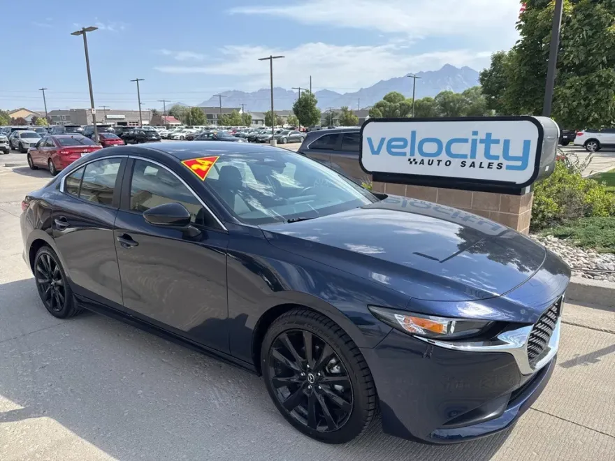 2024 Mazda Mazda3 2.5 Select Sport photo 1