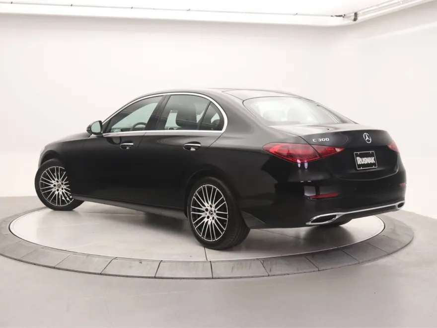 2025 Mercedes Benz C 300 photo 1