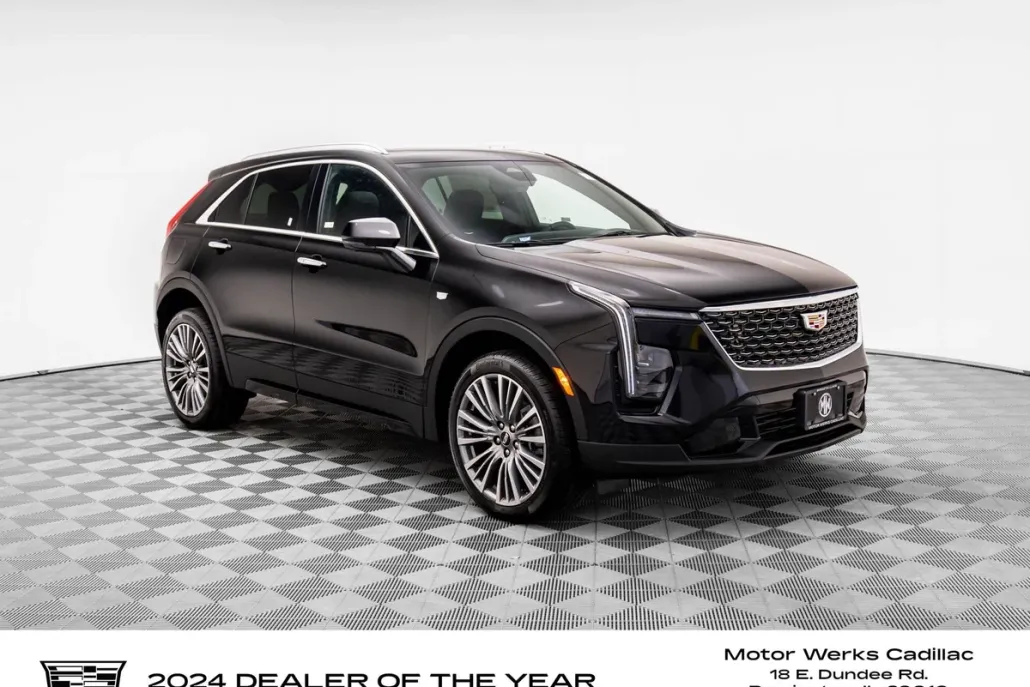 2025 Cadillac XT4 Premium Luxury photo 1