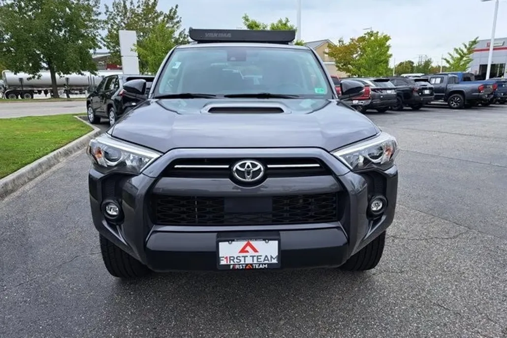 2021 Toyota 4Runner Venture Special Edition photo 1