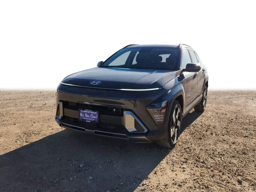 2024 Hyundai Kona Limited photo 1
