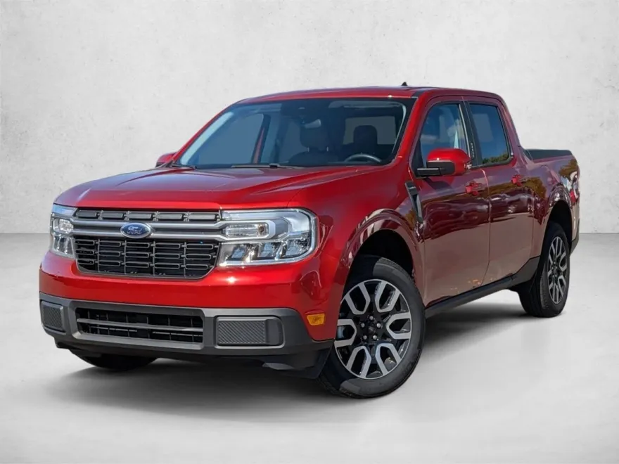 2023 Ford Maverick Lariat photo 1