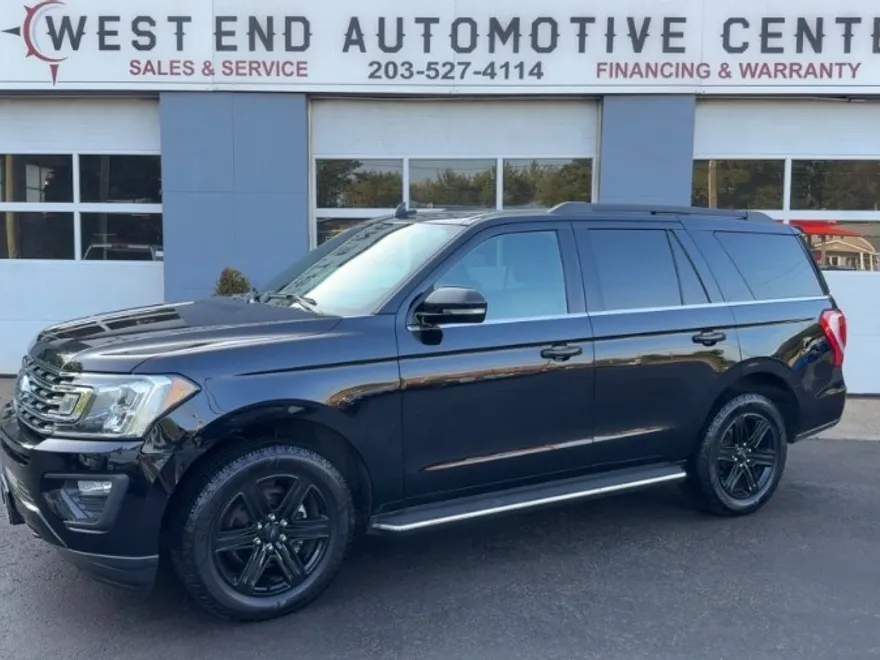 2021 Ford Expedition XLT photo 1
