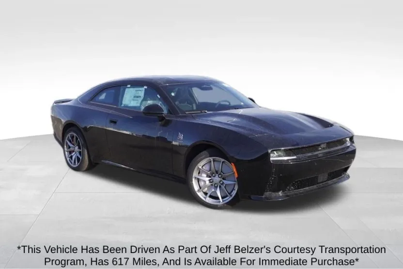 2025 Dodge Charger R/T Scat Pack photo 1