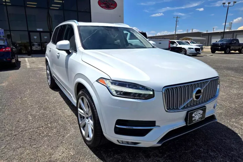 2019 Volvo XC90 T6 AWD Inscription photo 1