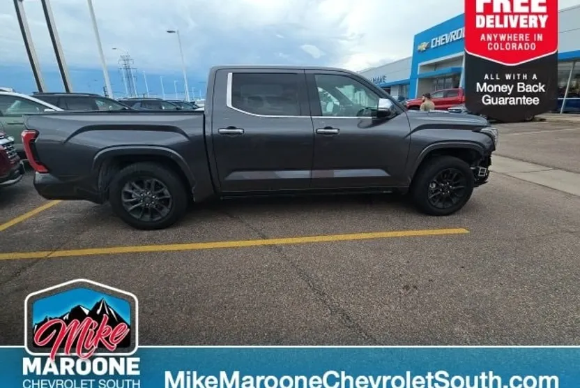 2022 Toyota Tundra CapStone CrewMax photo 1