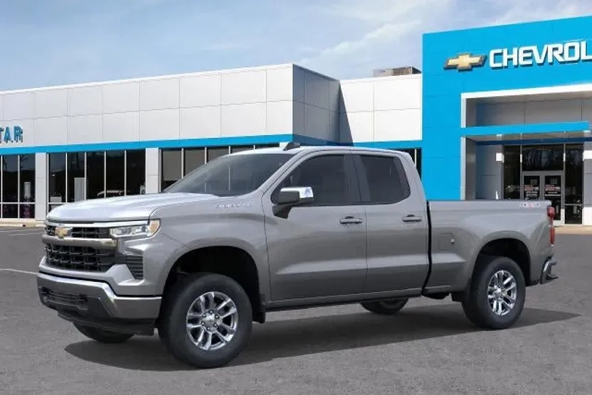 2026 Chevrolet Silverado 1500 LT photo 1