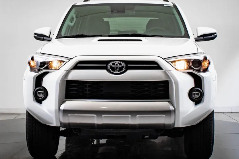 2021 Toyota 4Runner TRD Off-Road Premium photo 1