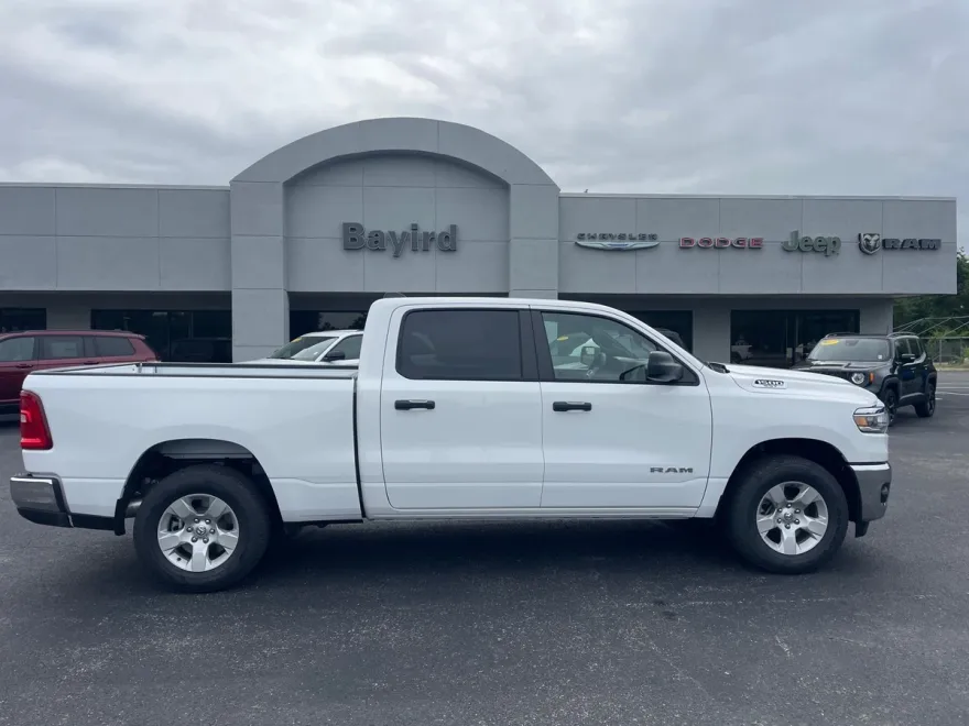 2025 Ram 1500 Tradesman photo 1