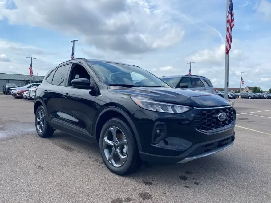 2025 Ford Escape Hybrid ST-Line Select photo 1