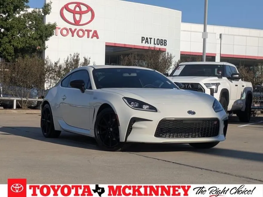 2024 Toyota GR86 Premium photo 1