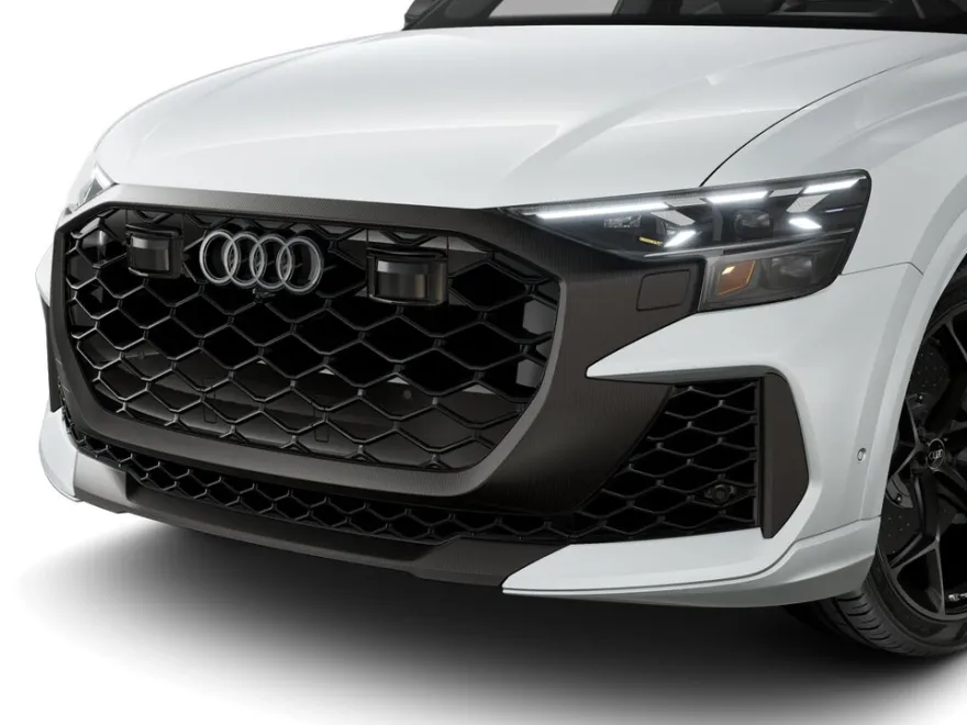 2025 Audi RS Q8 photo 1