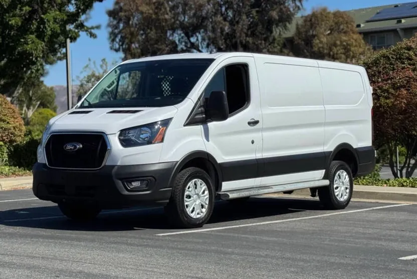 2023 Ford Transit Cargo Van photo 1