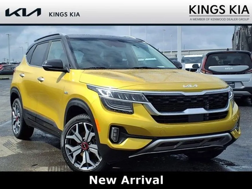 2023 Kia Seltos SX photo 1