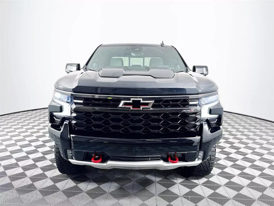 2024 Chevrolet Silverado 1500 ZR2 photo 1