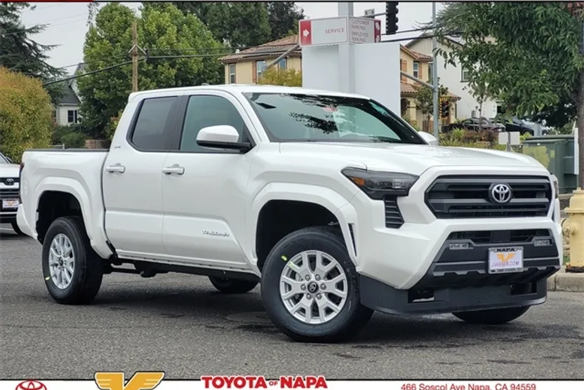 2025 Toyota Tacoma SR5 Double Cab photo 1