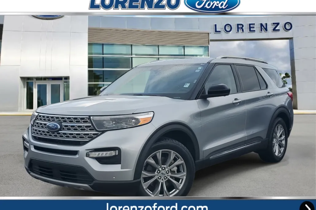 2023 Ford Explorer Limited photo 1