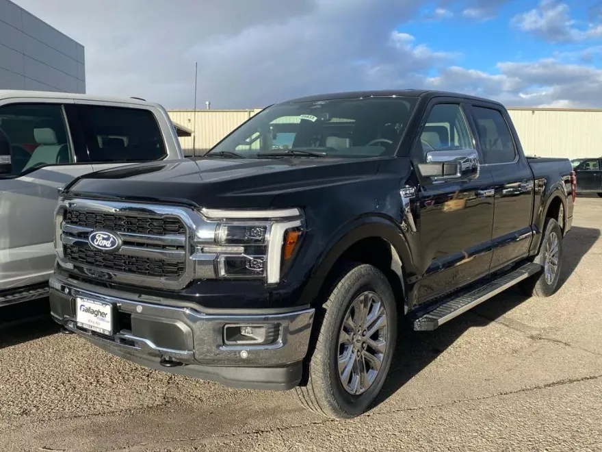 2025 Ford F-150 Lariat photo 1