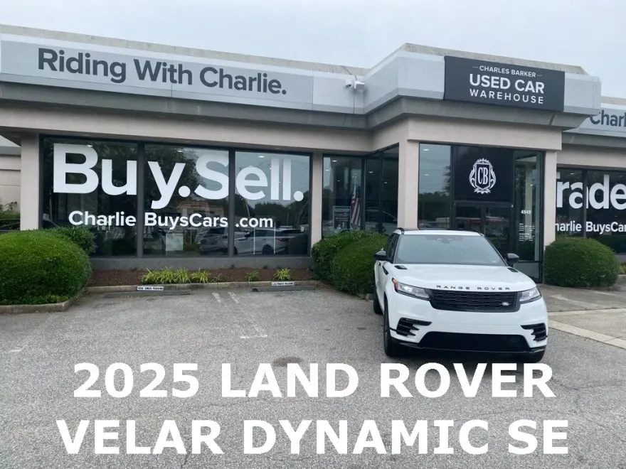 2025 Land Rover Range Rover Velar SE photo 1