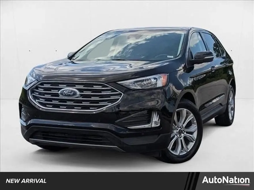2024 Ford Edge Titanium photo 1