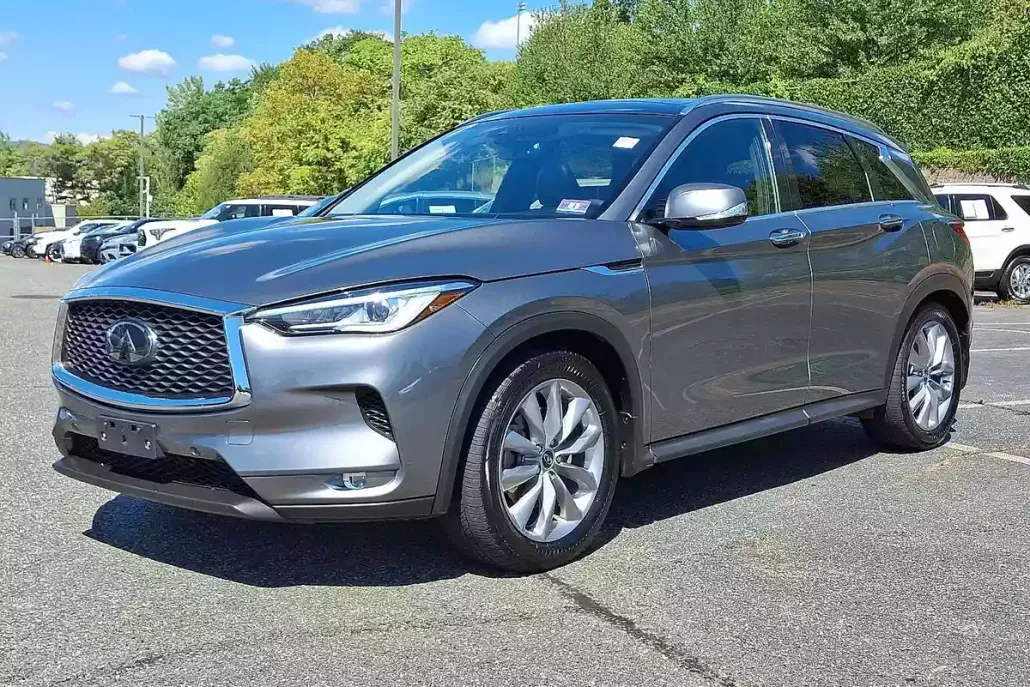 2019 Infiniti QX50 Essential photo 1