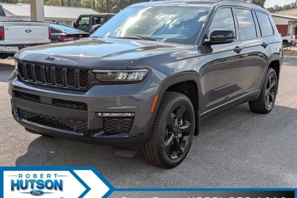2025 Jeep Grand Cherokee Limited photo 1