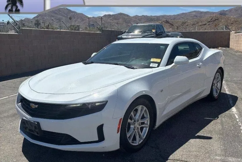 2020 Chevrolet Camaro 1LS photo 1