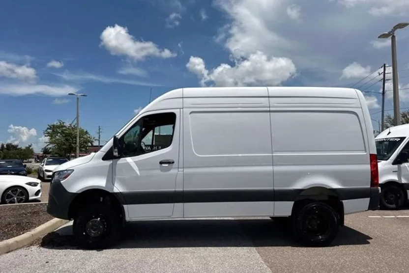 2024 Mercedes Benz Sprinter 3500 170 WB High Roof photo 1