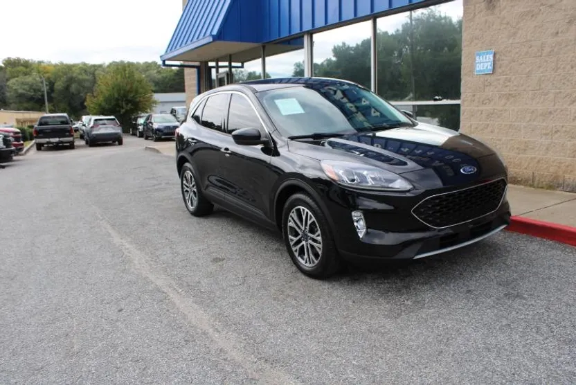 2022 Ford Escape SEL Hybrid photo 1