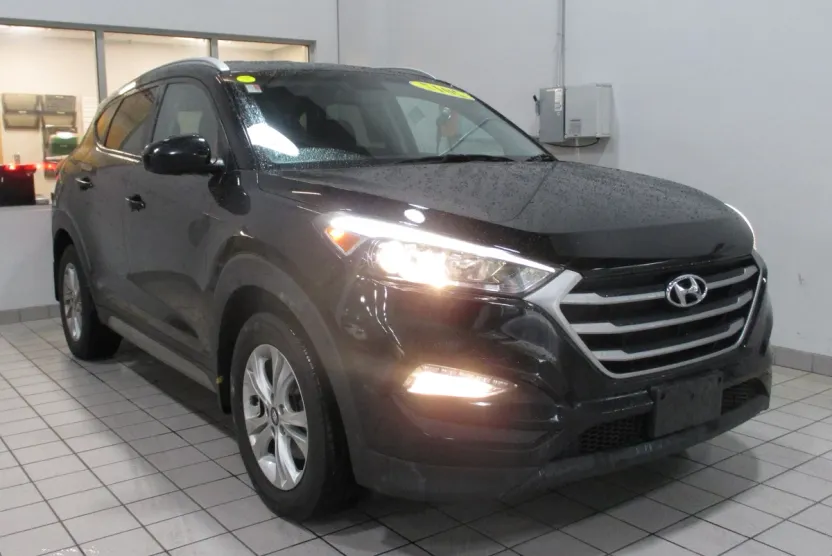 2017 Hyundai Tucson SE photo 1