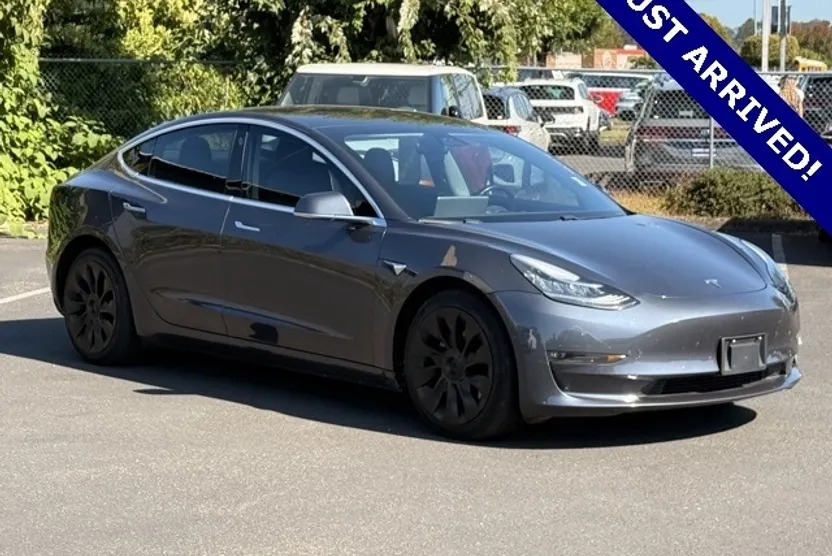 2018 Tesla Model 3 Long Range photo 1