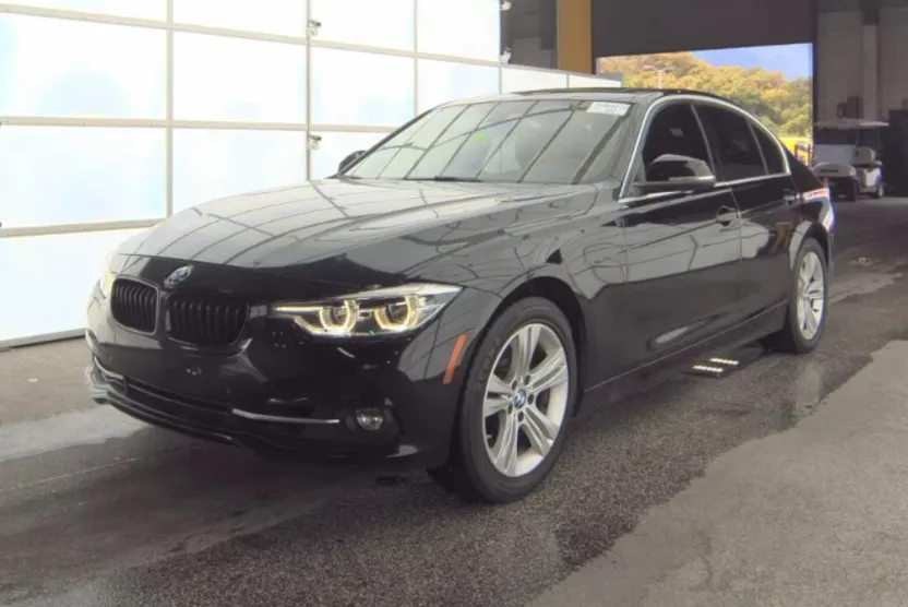 2018 Bmw 330i Sedan photo 1